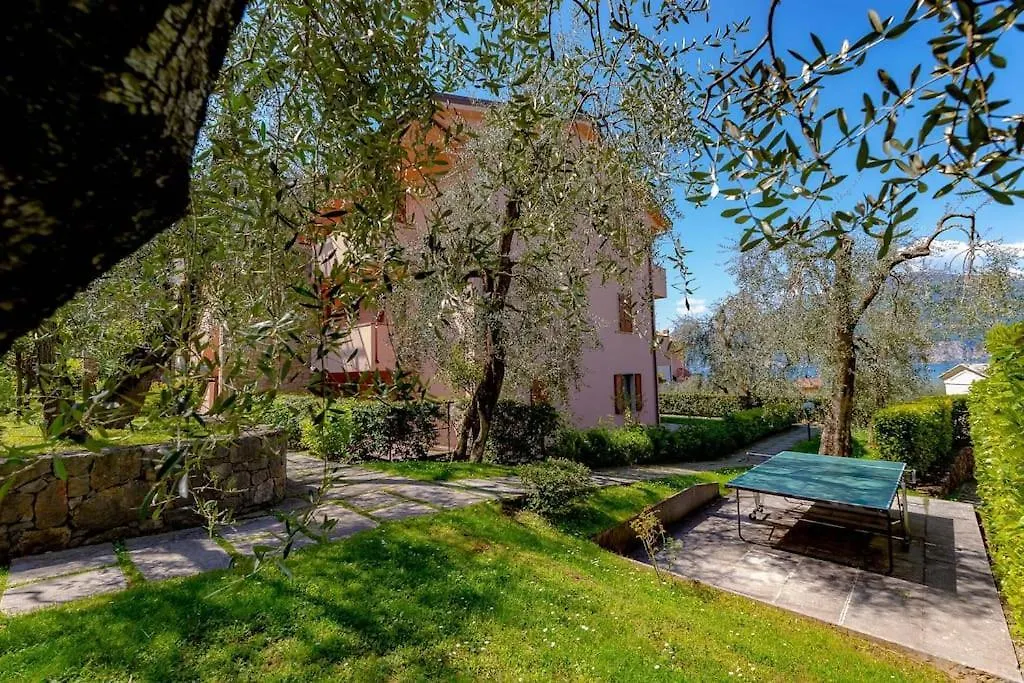 Kite Beth'S House Apartment Brenzone sul Garda Italy