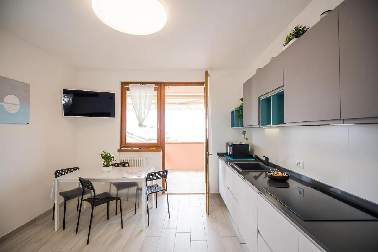 Kite Beth'S House Apartment Brenzone sul Garda